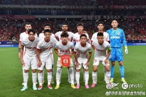 亚泰最后时刻以多打少 未能改写0比1败走“凤凰山”