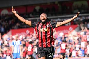 传射建功，塞梅尼奥本赛季贡献3球2助，是英超首位参与5球球员