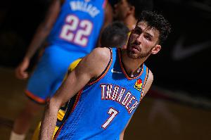 机会全把握住！霍姆格伦首节5中5&罚球3中3 砍下13分助队紧咬比分