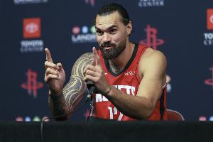 亚当斯：看雷霆升起总冠军旗帜是种激励 也会想要争取那份荣誉