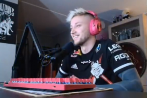 已和解！此前与G2有合同纠纷的Rekkles身穿G2队服为老东家加油