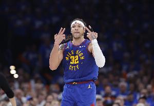 纯碾压！戈登一路碾着菜鸟理查德强行2+1！