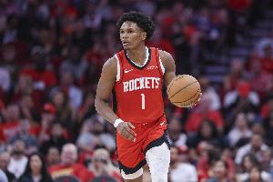 休赛期是不是偷懒了！阿门-汤普森前两战三分合计8中0