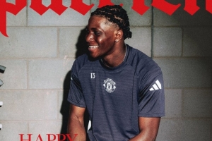 多古迎21岁生日，曼联官推晒出海报为其送上生日祝福