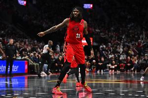 罗威：身体状态还有点喘 感谢斯普利特何理控制我的上场时间