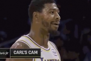 整活儿没整明白！斯玛特嘲讽热火替补席 裁判果断吹了他一技犯