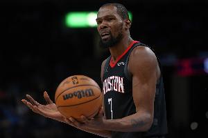 亚当斯打！NBA杯火箭战马刺先发：阿门&奥科吉&KD&贾巴里&申京