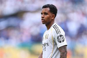 记者：罗德里戈不会在冬窗离开皇马，他至少留队到赛季结束