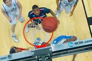 仅用11场比赛就锁定状元！欧文大学时期丝滑集锦！降维打击！